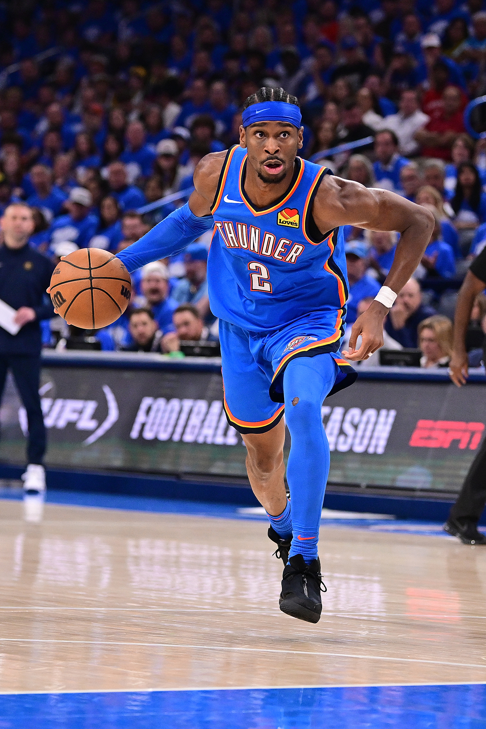 😎SGA本赛季夺得MVP、得分王且打进总决赛，NBA历史第五人