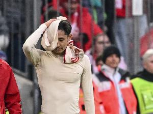 铁人→脆皮！伊藤洋辉在斯图3年主力仅伤缺8场 来拜仁一赛季踢8场