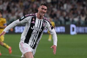 华体会全站app下载-米体：弗拉霍维奇经纪人即将抵达都灵，与尤文谈判球员的未来